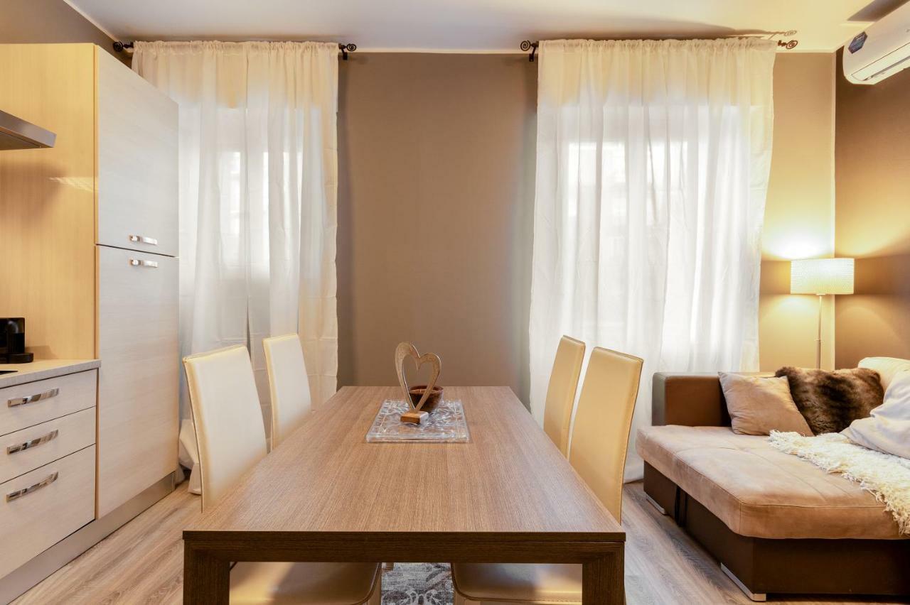 Verona Borgo Roma Apartment ภายนอก รูปภาพ